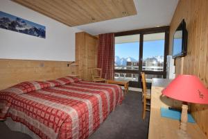 Hotels Hotel Le Dome : photos des chambres