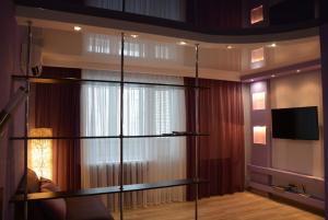 LUX на Ливарній 17-А