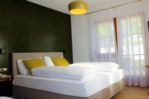 Family Room with Garden View room in Gartenresidence Stephanie by Hotel Rotwand