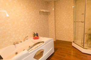 Vinh Plaza Hotel