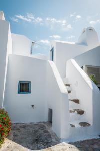 Fava Eco Suites Santorini Greece