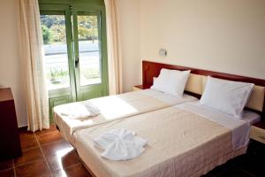 Aselinos Suites Skiathos Greece