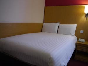 Standard Single Room room in The Royal Hotel Hull
