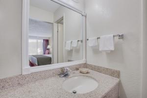 Deluxe Double Room with Two Double Beds - Non-Smoking room in Days Inn by Wyndham Asheville West