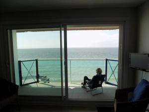 Appartements Le Grand Bleu : photos des chambres