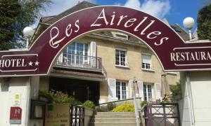 Hotels Logis Hotel-Restaurant Les Airelles : photos des chambres