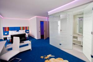 Marshal Garden Hotel