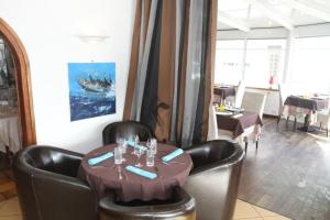 Hotels Hotel Le Suroit : photos des chambres