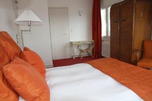 Hotels Hotel Le Suroit : photos des chambres