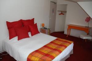 Hotels Hotel Le Suroit : photos des chambres