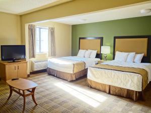 Deluxe Studio with 2 Double Beds - Non-Smoking room in Extended Stay America Suites - Raleigh - Cary - Regency Parkway South