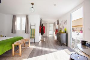 Suites del Arenal Olehousing