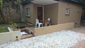 Furnished self-catering guest wing