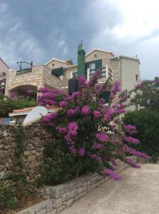 Apartmani Katarina - 4hvězdičkové hotely ve městě Bol