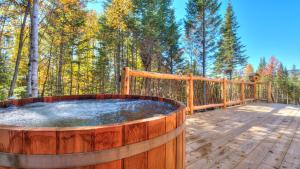 Le Bivouac - Les Chalets Spa Canada
