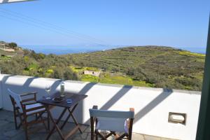 House On the Ancient Footpath Sifnos Greece