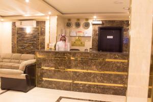 دوش للشقق المخدومة