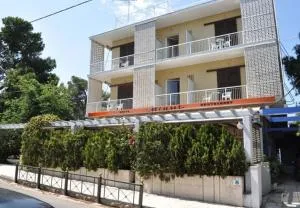 Miami Hotel - Áyios Andréas