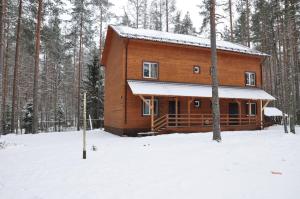 Three-Bedroom House room in Cottages Near Zhuravlyovskoye