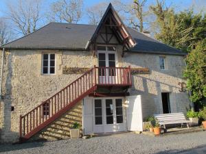 B&B / Chambres d'hotes Le Chateau d'Asnieres en Bessin : photos des chambres