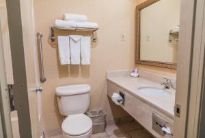 Queen Room with Two Queen Beds - Non-Smoking room in Best Western Inn & Suites