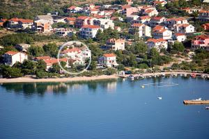 Apartmani Delfin