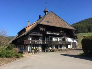 Café - Pension Bernreutehof - Vöhrenbach