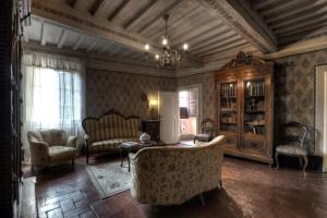 Antica Dimora Leones