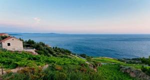 Holiday Getaway Caric