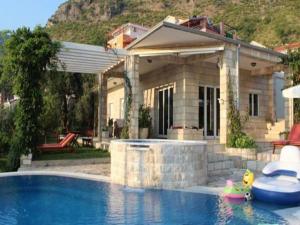 Villa with Private Pool room in Villa Royal Dream