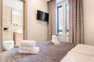 Central Pearl by Nono Ban Rooms