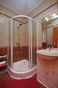 BĂbor Apartman