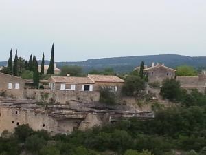 Appartements Gordes Le Bastidon : photos des chambres