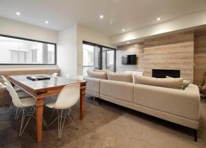 Alto Villa 304 AMS Mt Buller