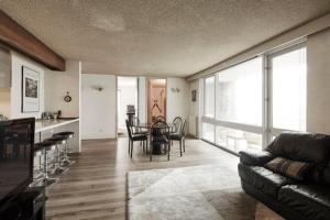 Twin Towers 403A AMS Mt Buller