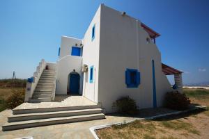 Lianos Studios Naxos Greece
