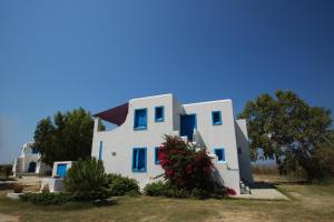 Lianos Studios Naxos Greece