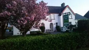 The Old Cable Historic House & Seafood Restaurant - New Chapel Cross