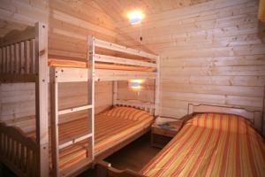 Campings Camping Les Oliviers : photos des chambres