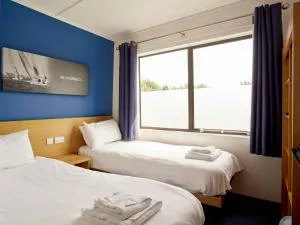 Holme Pierrepont Country Park Home of The National Water Sports Centre - Nottingham