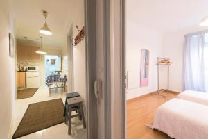 Downtown Dolls House