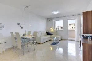 Apartment Frlan - 利兹扬 Apartment Frlan - 利兹扬