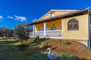 Holiday Home Vesna 