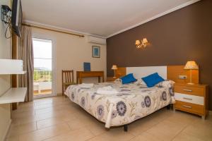 Double or Twin Room room in Hostal Cala Boix