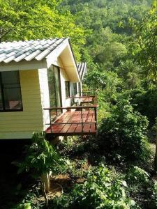 Baanrai Saiyoknoi Resort