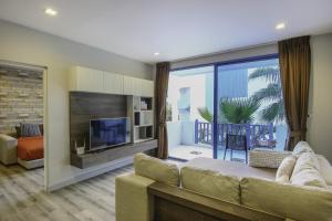 The Crest Santora by Wanida monthly rate