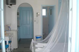 Carmel Studio Apartment Paros Greece