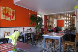 Hotels Hotel du Bearn : photos des chambres