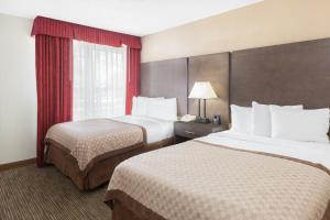 Birch Hill Suites Detroit-Warren