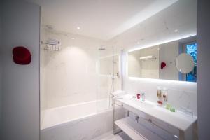 Hotels Best Western Premier Le Domaine de Montjoie : photos des chambres
